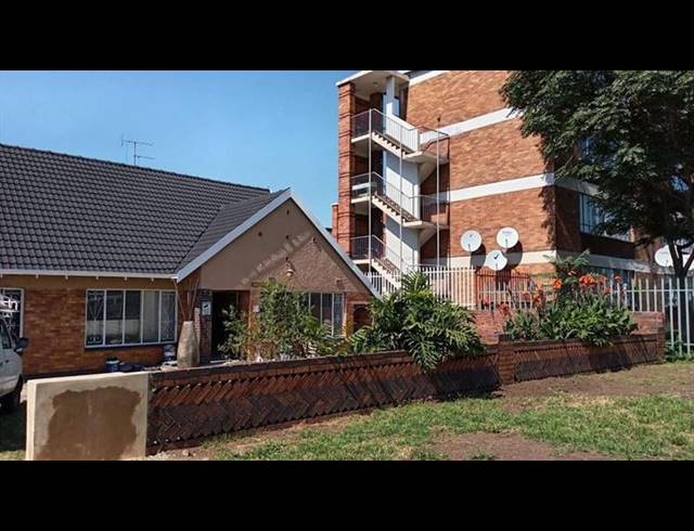 4 BEDROOM HOUSE FOR SALE IN CASON